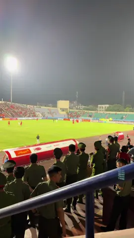 Ngay lúc này tại sân Việt Trì -Phú Thọ