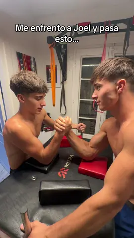 Habra revancha #armwrestling #paratiiiiiiiiiiiiiiiiiiiiiiiiiiiiiii #strong #fyp 