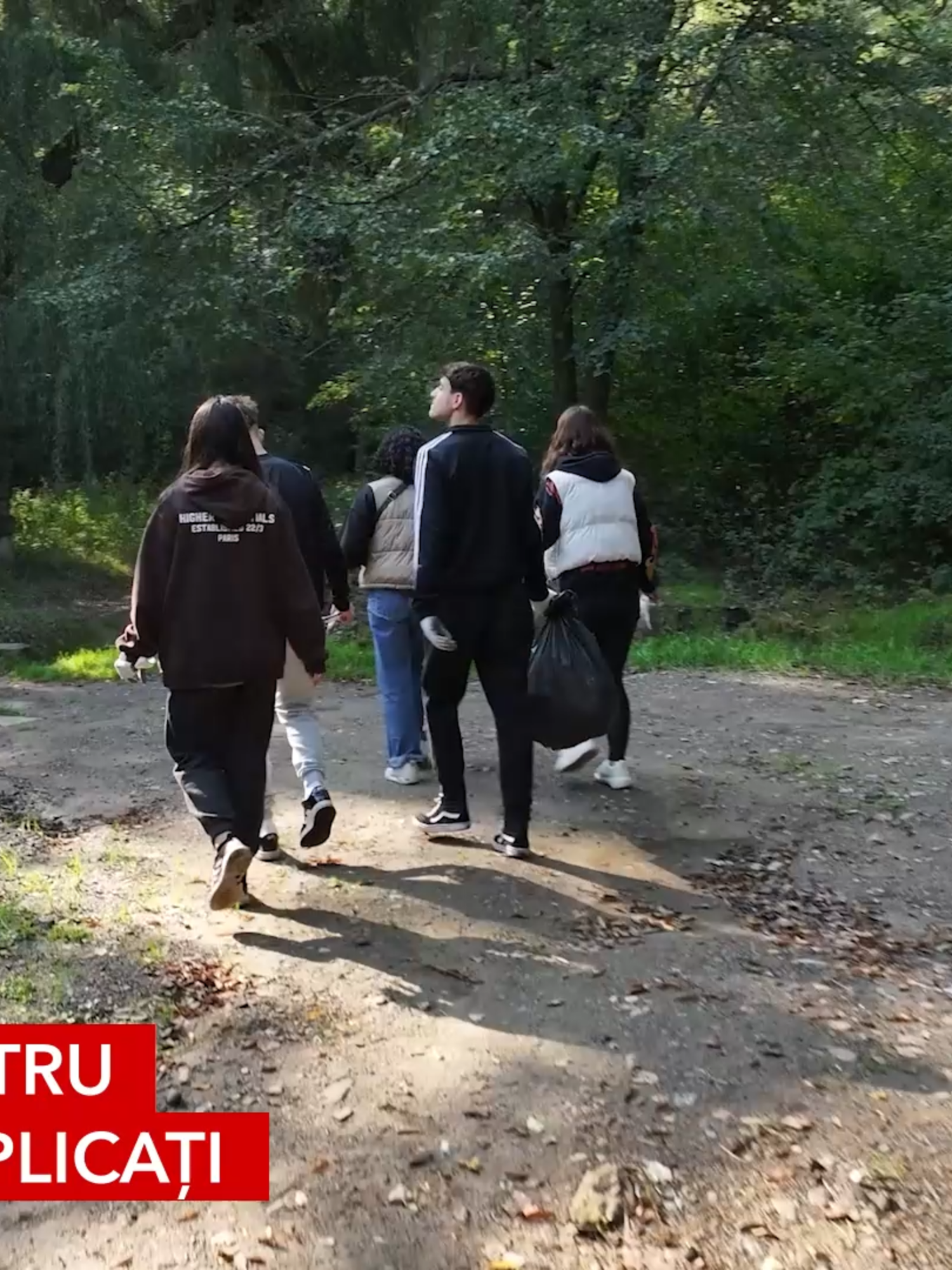 Curățenie generală la Suceava Primăria Suceava anunță o amplă acțiune de ecologizare a orașului. Pe 13 septembrie, la ora 9:00, pe esplanada centrală va fi dat startul campaniei de „Curățenie de toamnă”.