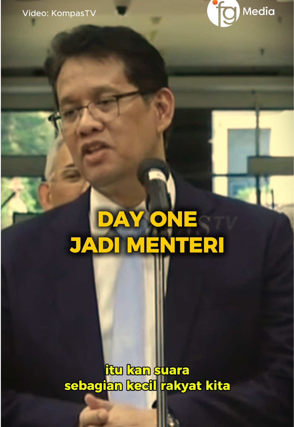 Rakyat tuntut 17+8 malah dijawab suara sebagian kecil rakyat. Besoknya minta maaf karena baru jadi menteri keuangan. Gimana nih netizen?🙈 #menterikeuangan #purbaya #reshuffle #fgmedia 
