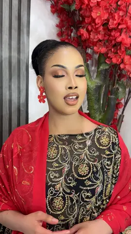 @rayan bajaj #ayaanadammakeup #hargeisa #somalilandtiktok💚🤍❤ #vip #makeuptutorial 