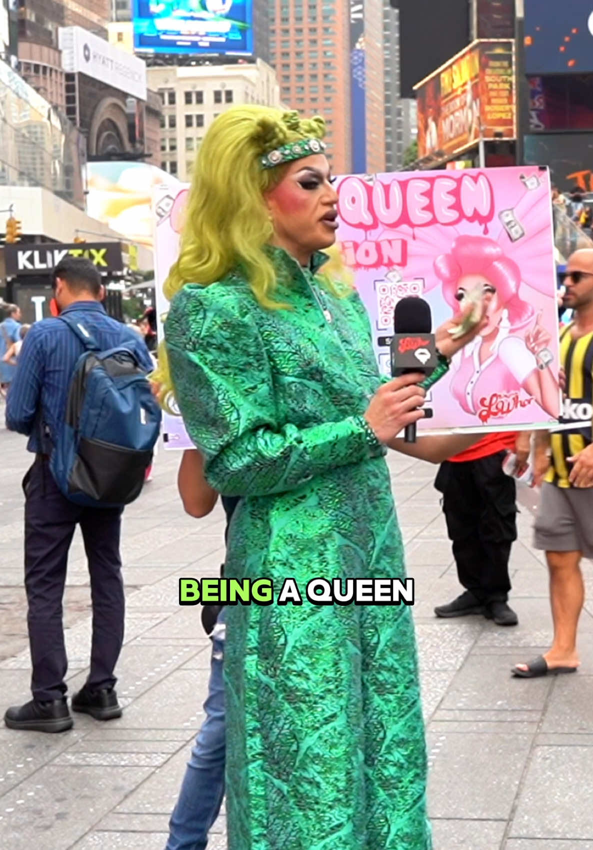 A Queen is someone who uses their voice to uplift others! 👑 #streetinterview #queen #nyc #dragqueens 