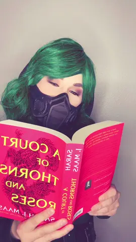 Since we love a good cross over #BookTok #MDNI #fyp #Cosplaywomen #darkromancereader 
