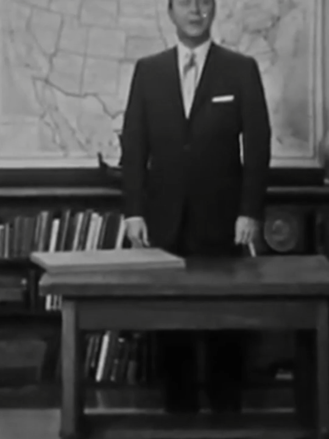 Old public warning film - how to spot a homosexual