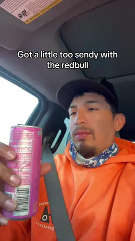 Getting sendy!! #redbull #redbullgivesyouwings #energydrink #fyp #foryoupage 