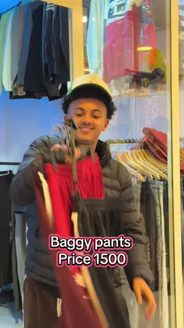 Baggy pants 1500 ብር ብቻ 😳😳 #ethiopian_tik_tok🇪🇹🇪🇹🇪🇹🇪🇹 #habeshatiktok #baggypants 