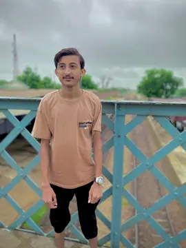 #foryou #repost #fyp #enjoybarish☔🌧️ #karachi 