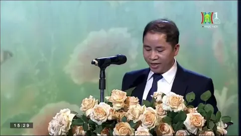 Nén đau thương thành sức mạnh, Chấp cánh ước mơ, Vươn tới tương lai, ngày mai tươi sáng. Được mọi người yêu thương và trân trọng vì họ Xứng đáng. #nguyentungduong #ninhanhbui #amiuoi #ninhduongstory 