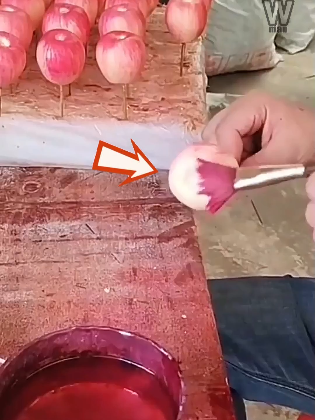 قد تشترون يوميًّا تفاحًا مزيَّفًا وأنتم لا تعلمون 🍎😧