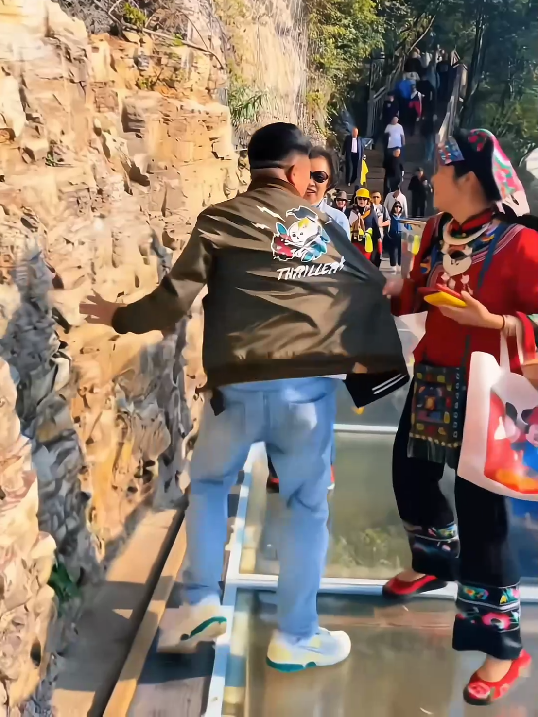High-altitude glass bridge 🤣  Will you try it?? #funny #funnyvideos #funnytiktok #glassbridge #foryou 