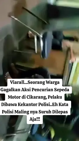 Beredar video warga yang menangkap seorang terduga pelaku pencurian motor di Jl. Layang Kp. Kongsi RT 03/09, Cikarang Utara, pada dini hari.  Kronologi singkat: Sekitar pukul 04.00 WIB, pelaku diduga masuk ke pemukiman dan sudah mengeluarkan 2 unit sepeda motor. Saat pemilik keluar rumah, pelaku panik dan bersembunyi di bawah tangga. Warga yang mengetahui hal ini langsung mengamankan dan sempat mengeroyok pelaku. Menurut keterangan warga, saat diserahkan, oknum polisi menyampaikan bahwa pelaku tidak bisa ditahan kecuali dibuatkan Laporan Polisi (LP). Selain itu, motor korban disebut akan ikut ditahan hingga proses hukum berjalan sampai kejaksaan. Hal ini menimbulkan pertanyaan di kalangan warga, karena mereka khawatir pelaku kembali dilepas dan kasus tidak berjalan sebagaimana mestinya. Catatan: Informasi ini bersumber dari keterangan warga dan video yang beredar. Hingga kini belum ada pernyataan resmi dari pihak kepolisian. Sumber : Warga #viralvideo #release #tiktokviral #fyppppppppppppppppppppppp 