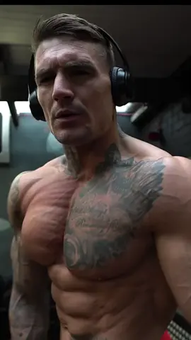 Top 3 exercícios de ombro🔥 #treinodeombros #treino #workout #shouldersworkout #gym #academia 