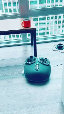 If you don’t have someone to rub your feet… get this 👀 #SelfCare #FootMassager