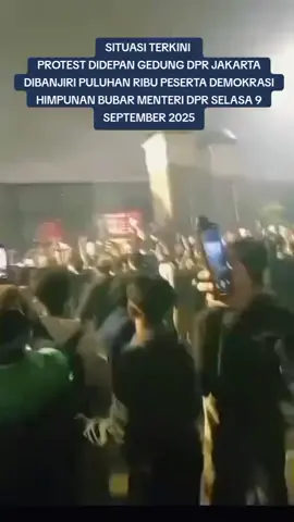 suara rakyat bersatu padu untuk bubarkan DPR #mahasiswa #rakyat #viralvideo #kunfayakun #fyppppppppppppppppppppppp 
