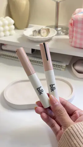 this is your last chance to avail blk’s B1T1 mascara!!🚨 checkout now before the promotion ends! limited time only!! #blk #blkcosmetics #blkmascara #mascara #sale