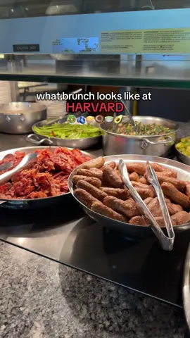what sunday brunch is like at harvard! 🥞🫐🥗🍩🍵🍓 ahhhh give a sophomore in college some advice! #college #dininghall #harvard #brunch #mukbang 