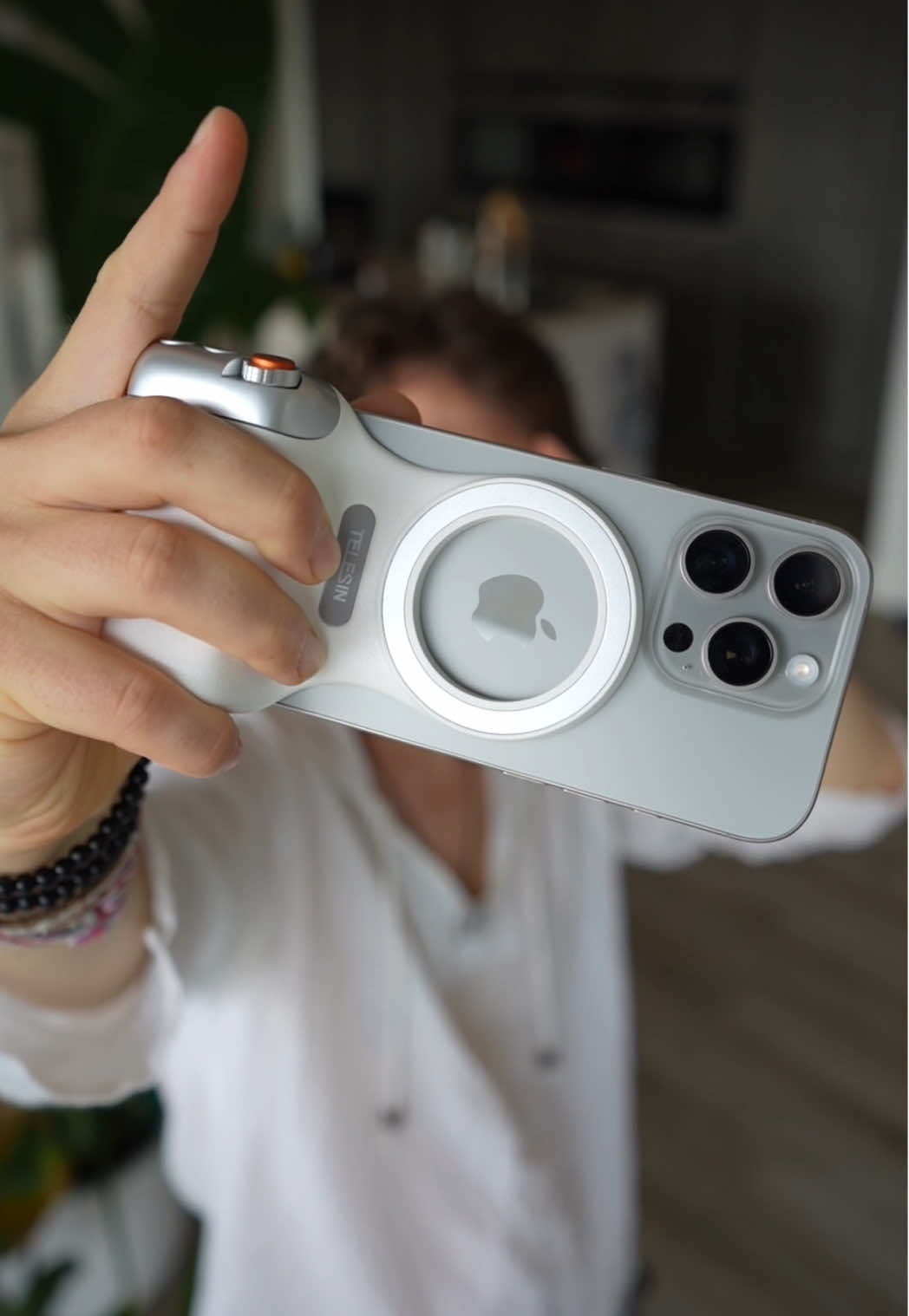 Now your phone can rival a real camera when it comes to taking pictures 😍 #Tech #amazon #vloggear #tiktokfinds #tripod  