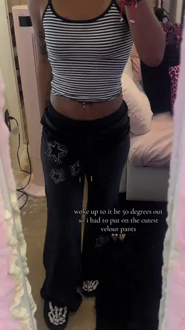 & the bedazzles are on strong cause i accidentally washed and dried in high heat 🥹🫶🦇 #y2kfashion #alternativefashion #viralontiktokshop #tiktokshopfallsale #alternative 