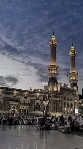 ذَٰلِكَ وَمَن يُعَظِّمْ شَعَائِرَ اللَّهِ فَإِنَّهَا مِن تَقْوَى الْقُلُوبِ ٢٣۝ 🕋 .  .  #قرآن #ماهرالمعيقلي #ماهر_المعيقلي 