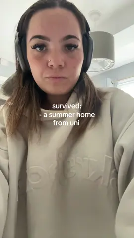 why is coming home from uni acc the worst experience eva 🤨🤨 #uni #Home #unilife #university 