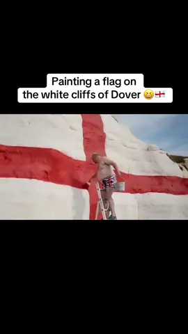 Painting a flag on the white cliffs of Dover  #fyp #britishhumour #flag #whitecliffesofdover #england🇬🇧  Original Clip from APE on YouTube 