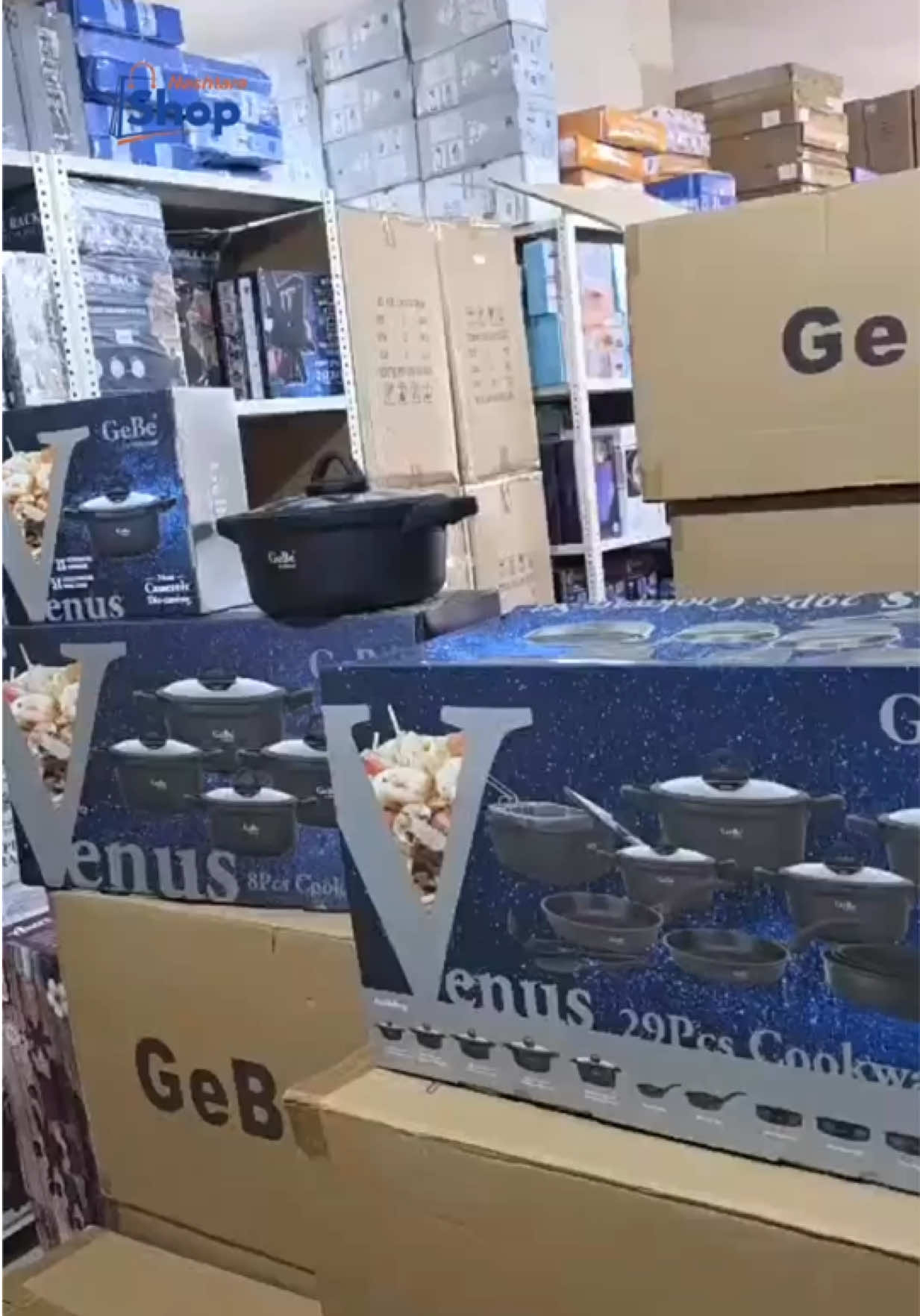 ✨ Venus Cookware Set طقم قدور فاخر من Venus بجودة عالية لتجربة طهي متكاملة، يجمع بين التصميم الأنيق والمتانة الطويلة الأمد. متوفر بعدة خيارات لتلبية احتياجات مطبخك: 29 قطعة بسعر 195$ (Code: HK088) 8 قطع بسعر 95$ (Code: HK084) 📲 اطلب الآن من Nashtare Shop 🌐 nashtareshop.com 📞 71609838 📥 حمّل تطبيقنا الآن! #VenusCookware #KitchenEssentials #NashtareShop