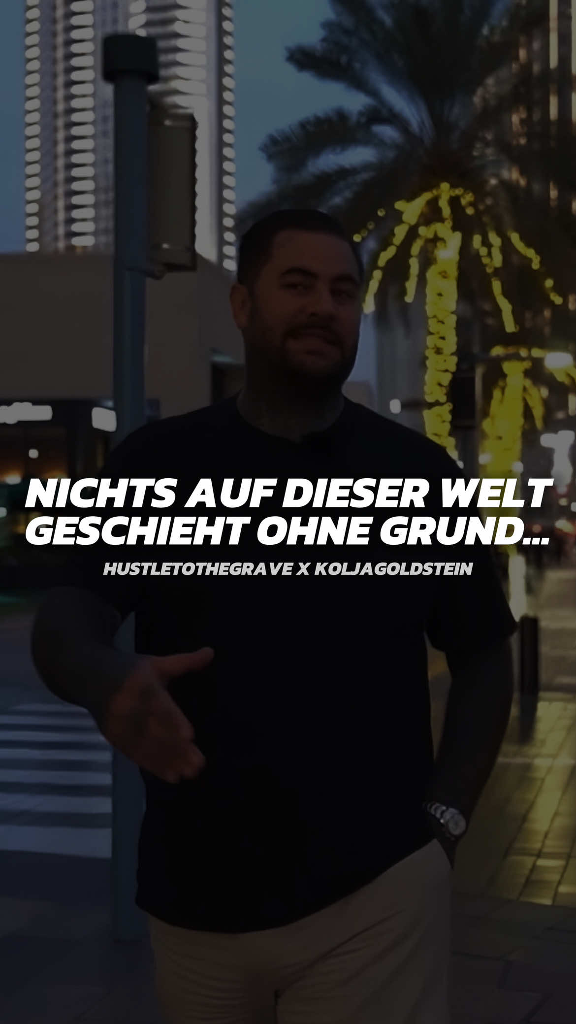 „Ich glaube daran, dass nichts auf dieser Welt ohne Grund geschieht…“ 🤲 ➡️ Folge uns um keine neuen Videos zu verpassen ➡️ Content: Kolja Goldstein (@tvstrassensound) #hustletothegrave #goldsteinkolja #deutschrap #zitate #glaube 