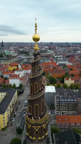 Denmark: Negeri Dongeng & Kebahagiaan