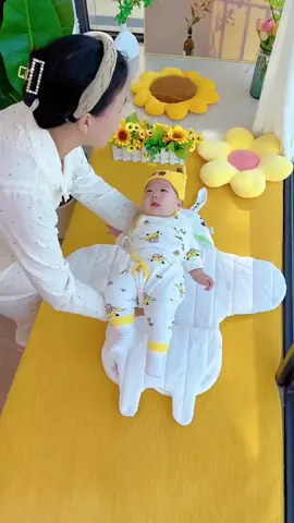 #motherhood #motherhelper #MEACAOFG #babystuff #baby #babycare #newborn #newparents 