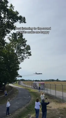 A sound like no other 😮 #B52 #aviation 