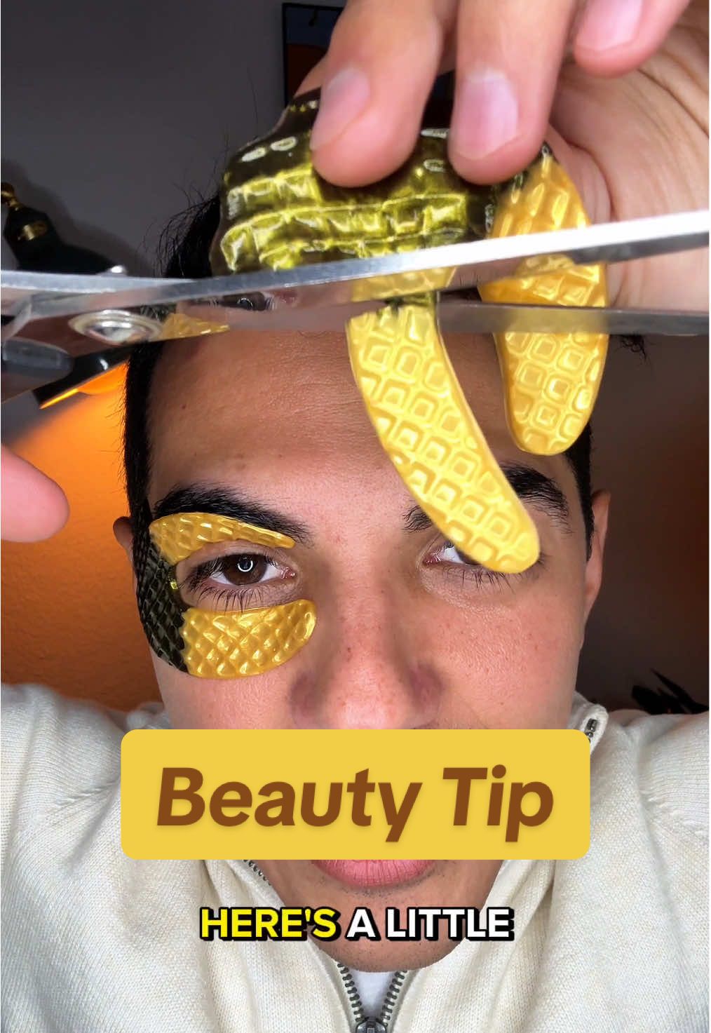 They’re for the skin around your eyes but you can put them on anywhere! #eyemask #skincare #eyepatch #sahipub 