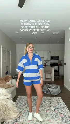 i am the most productive person when the weather is gloomy bc i don’t feel like i’m missing out on anything #productive #relatable #floridaweather #matchingset #OOTD 