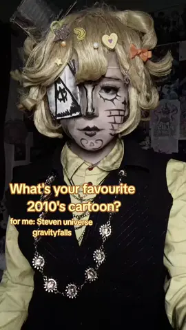 I lowkey hate this sound a little bit but I love it too?  #gravityfalls #billcipher #cosplay #fyp #xyzabc 