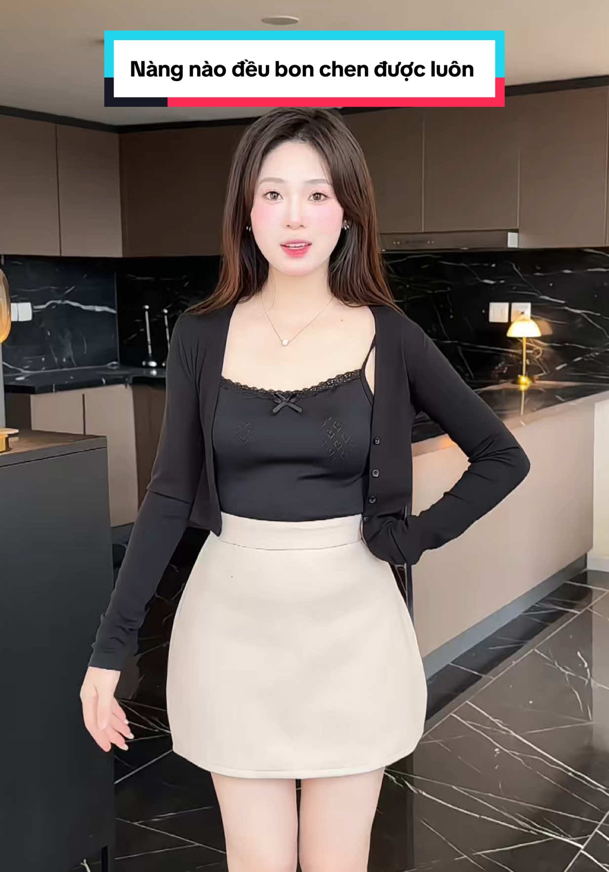 Nàng nào cũng bon chen được luôn  #xuongmaythuthao #thoitrang #changthoitrang #fashion #reviewlamdep 
