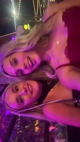 @oak 💋💗 #fyp #blonde #viral #jesuslovesyou #jethouse 
