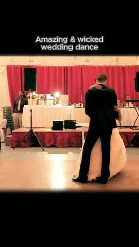 #amazing #wicker #weddingdanceperformance #weddingdress #firstdance 
