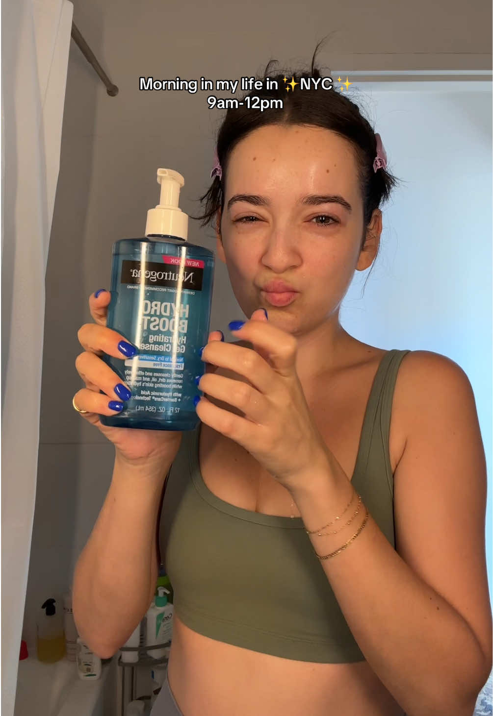 14 more days until Marie is here ⭐️✨💕  By the way do you like seeing morning routines? And seeing what my life is like in nyc?  #nyc #theholiday #london #apartmentswap #morningroutine   @Neutrogena @NARS Cosmetics @Glow Recipe @Glossier 