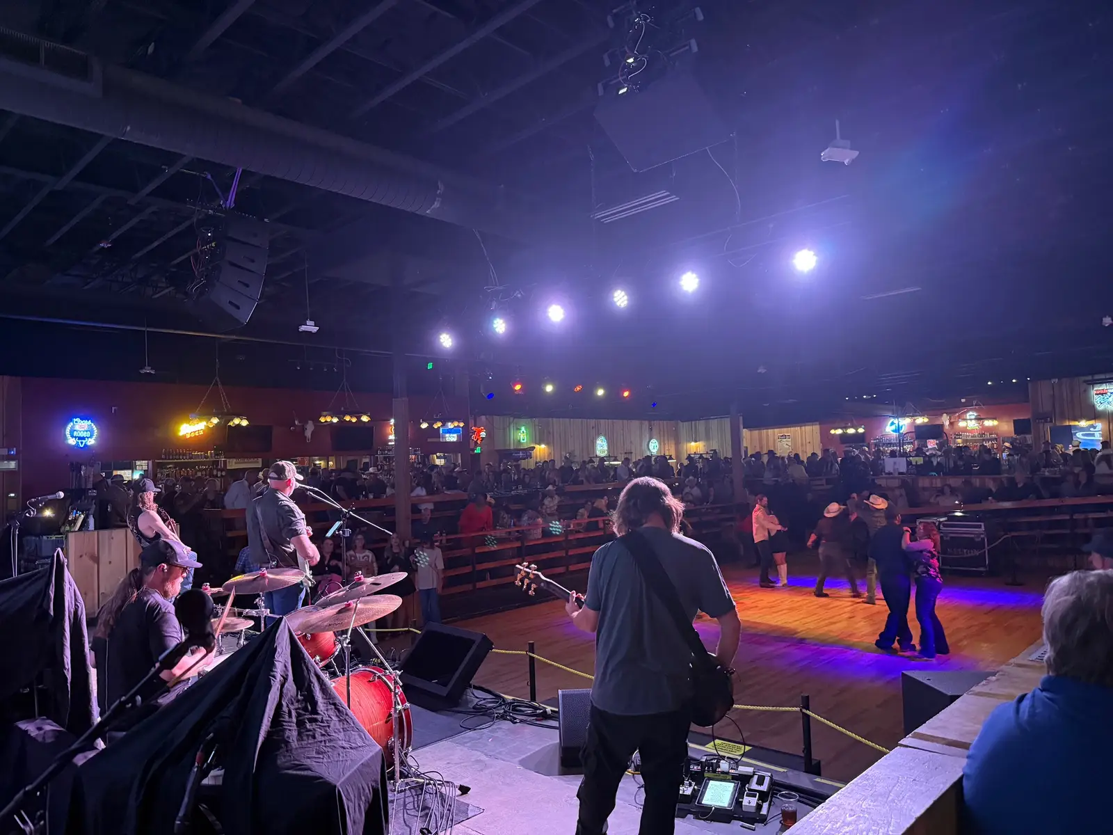 We spent our past week out in Colorado Springs @The Whiskey Rose and man did we have a great time! If you are in the springs area it’s a spot you are absolutely going to want to check out! Make sure yall check out all of our music on your favorite streaming service and come see us in a town near you! #countryband #recap #OnTour #coloradosprings 