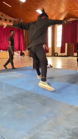 God first #coachbboystuartwizard #gta_breakingprojectafrica🇺🇬 #redbulldanceyourstyle @Redbullbconeonone 