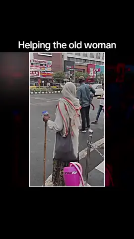Helping the old woman  #emotion #poor #sad #money #helping 