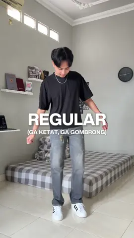 celana jeans regular loose fit cakep murah lagi #jeans #denim #regularfit #OOTD 
