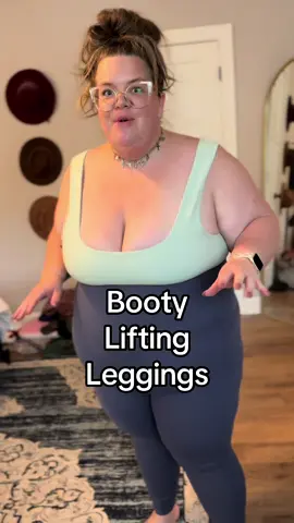 How does my booty look this good? These leggings not only give me a butt lift, but they have tummy control as well. They are perfect for plus size bodies, and are so soft and have pockets. The perfect pair of leggings does exist! ##plussizeleggings