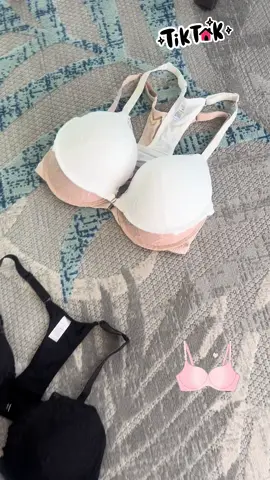 Women’s Push-up Bras, Medium Support, Front Closure, Lace Design, High Elasticity, Casual Daily Wear, All Seasons.  #pushupbra #pushups #bra #sportsbra #lace 