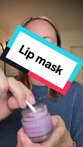 I am loving this lip sleep mask from @laneige_us! The taro smells so good and leaves my lips hydrated and smooth! #laneige #laneigelipmask #lipmask 