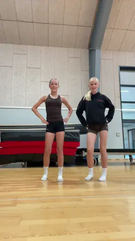 Sletter snart❣️ #flemming#flemmingefterskole #gymnastik#viral#fyp @Karo♥️ 