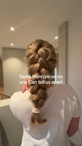 #samehairstylesonoonecantellusapart 