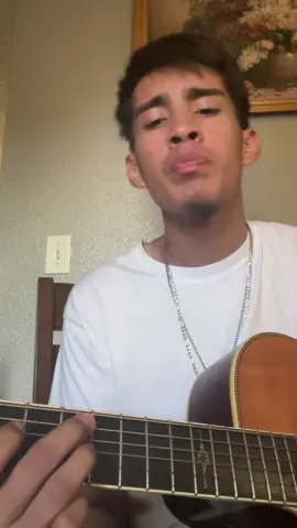 Almohada 💔🫩 -@José José  - - - - - - #almohada #josejose #cover #cantante #guitarra 