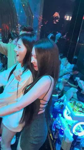 Happy birthday em🌸🎂 …cém ưn những lời chúc tốt đẹp😚 mãi eoooo❤️🥰😚