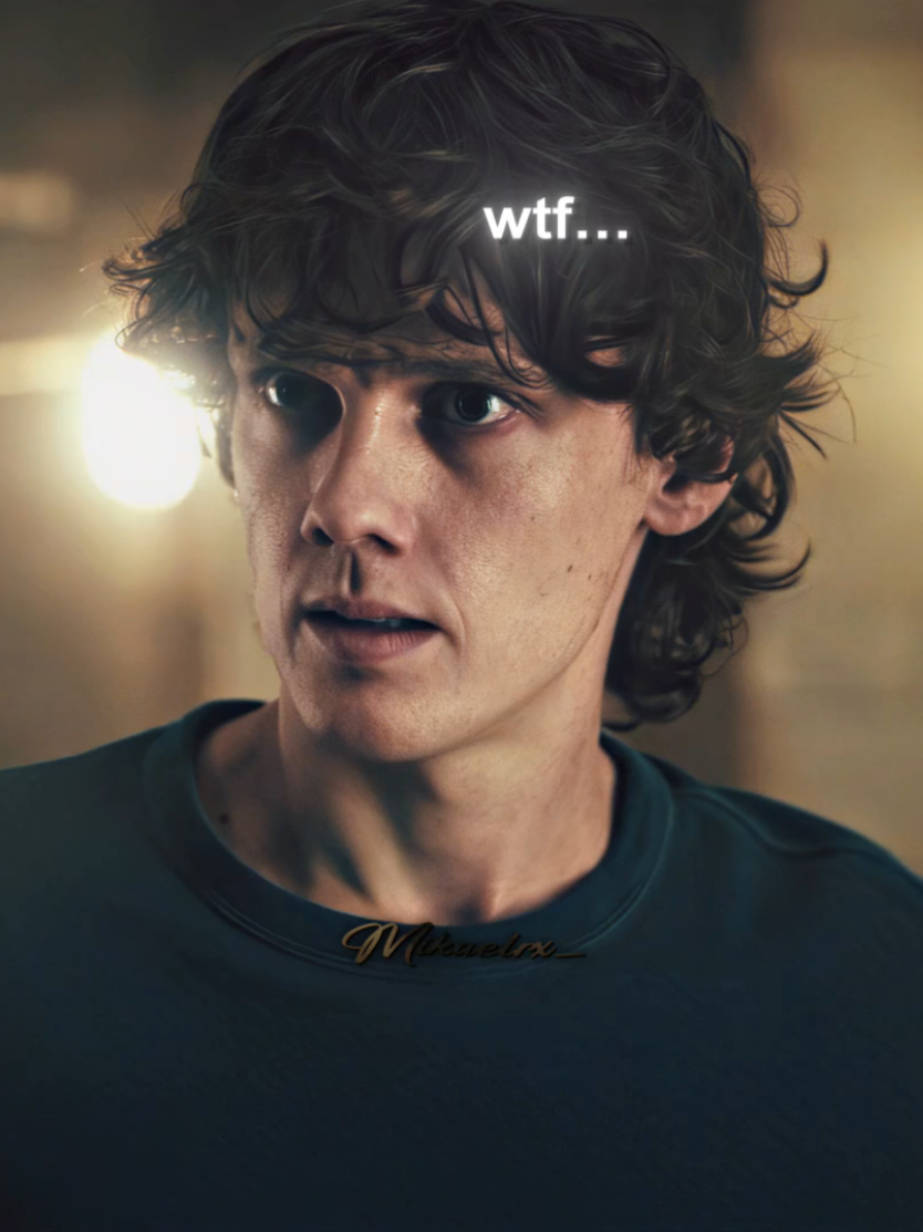 SPOILER!! any else think their relationship wasn't very sibling like 👀 #sweethomealabama || scp:mine cc:mine || #isaacnight #francoisegalpin  #wednesday #edit #tylergalpin #siblings #wednesdayseason2 #netflix #hunterdoohan #owenpainter 