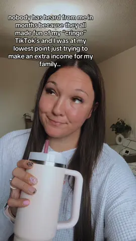 Comment “READY” for info! 🙌 I was at my lowest point of life, feeling like nothing I did was getting my family ahead and I needed a change.  So I took the leap and I’m forever grateful I started!! 😭🙌🏻 #onlinejobs #sidehustlesforbeginners #makemoneyonline #howtomakemoneyonline #momsover30ontiktok